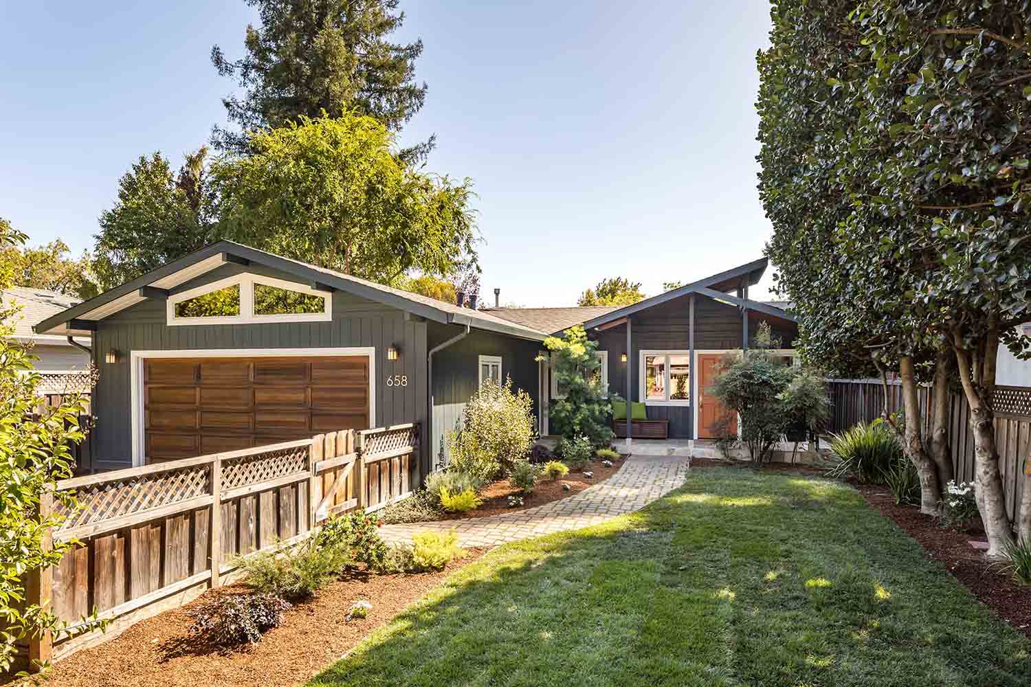 658 Palmer Lane, Menlo Park DeLeon Realty