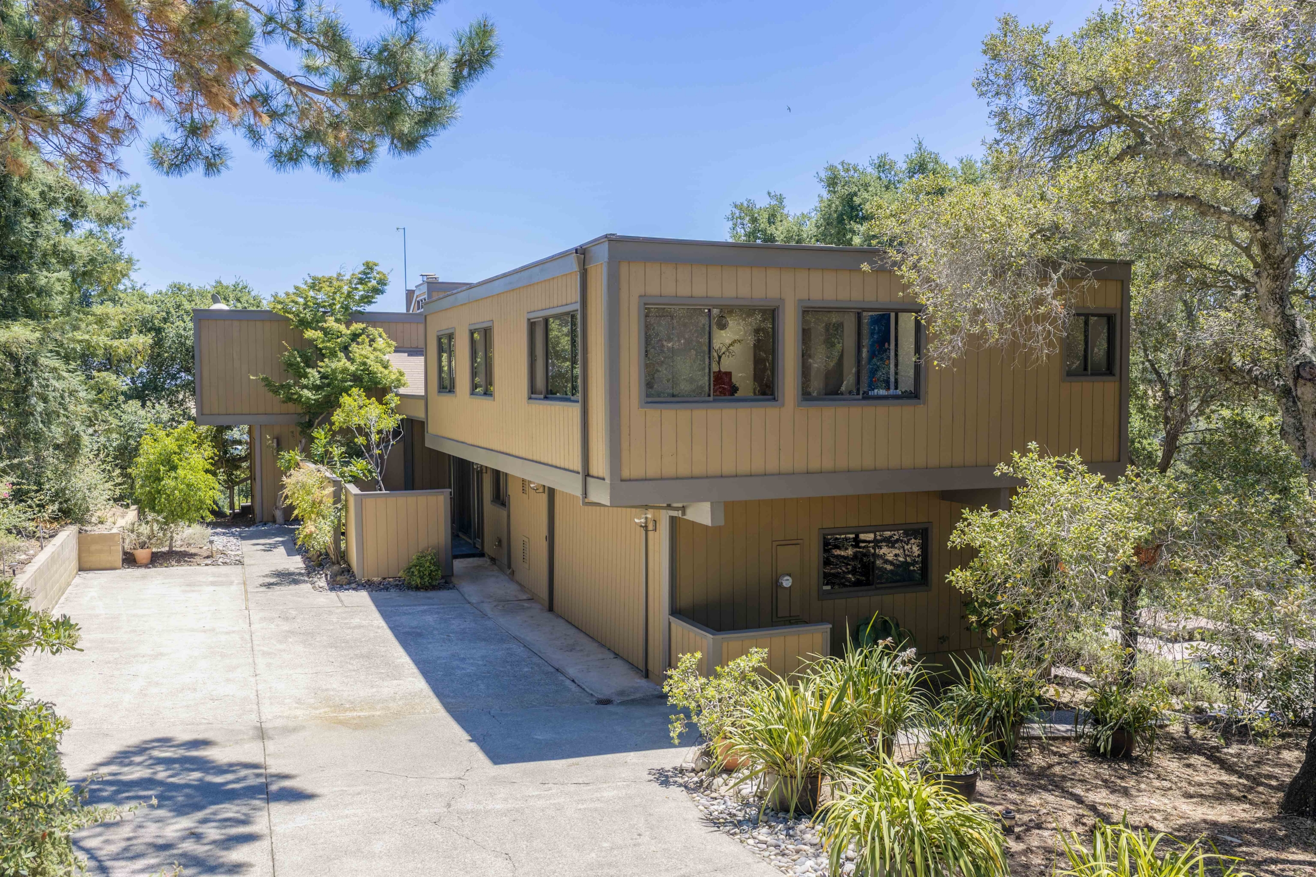 285 Escobar Road, Portola Valley