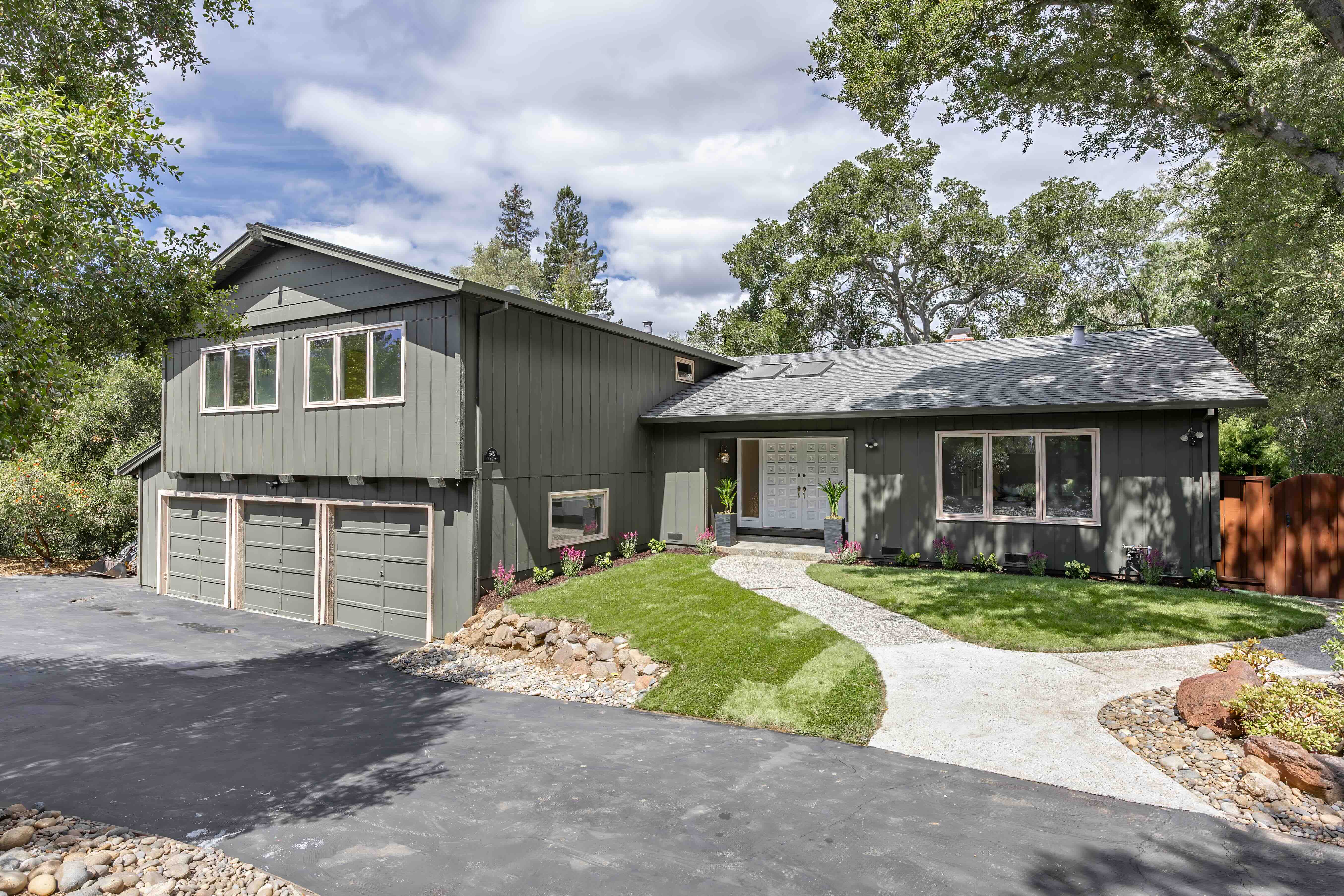 545 Pine Lane, Los Altos